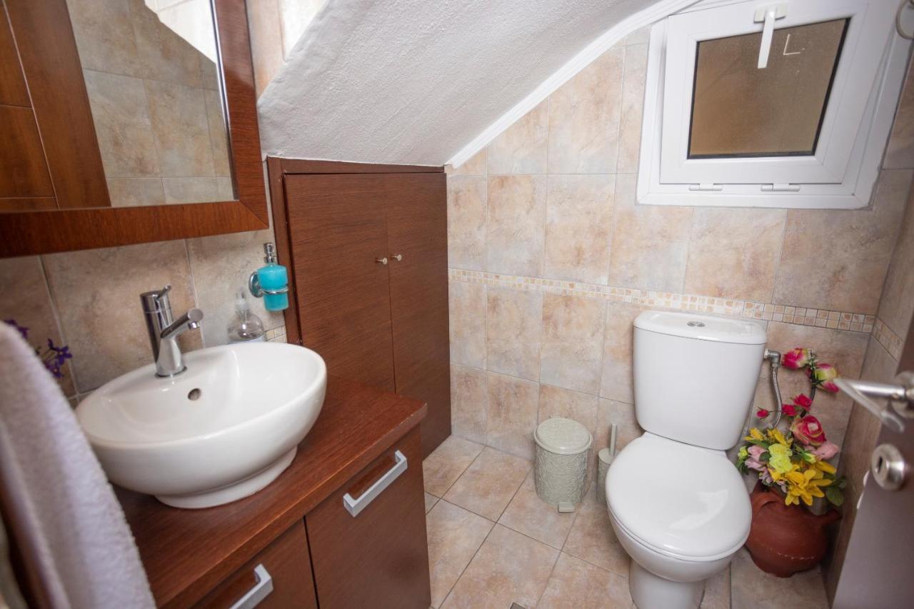 Vila Holiday Villa *